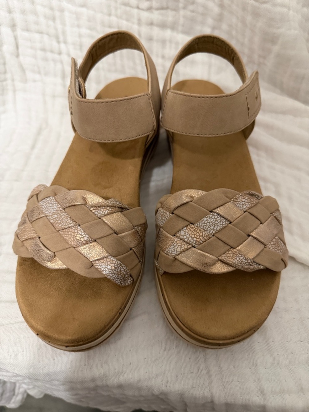 White Mountain Women's Braided Strap Sandals in Taupe & Metallic